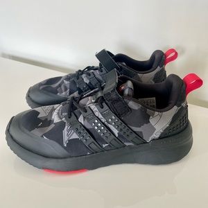 Adidas x Lego Boys Big Kid No-Tie Sneakers Trainers size 6.5